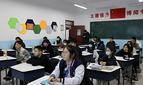 索兰诺普高部介绍